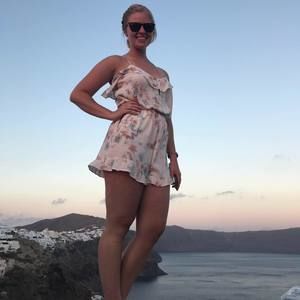 Meet your Posher, Rebecca